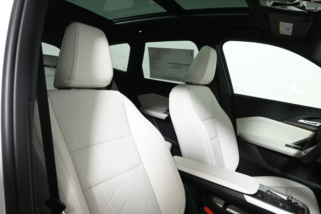 New 2027 BMW X1 xDrive28i AWD/4WD image 29