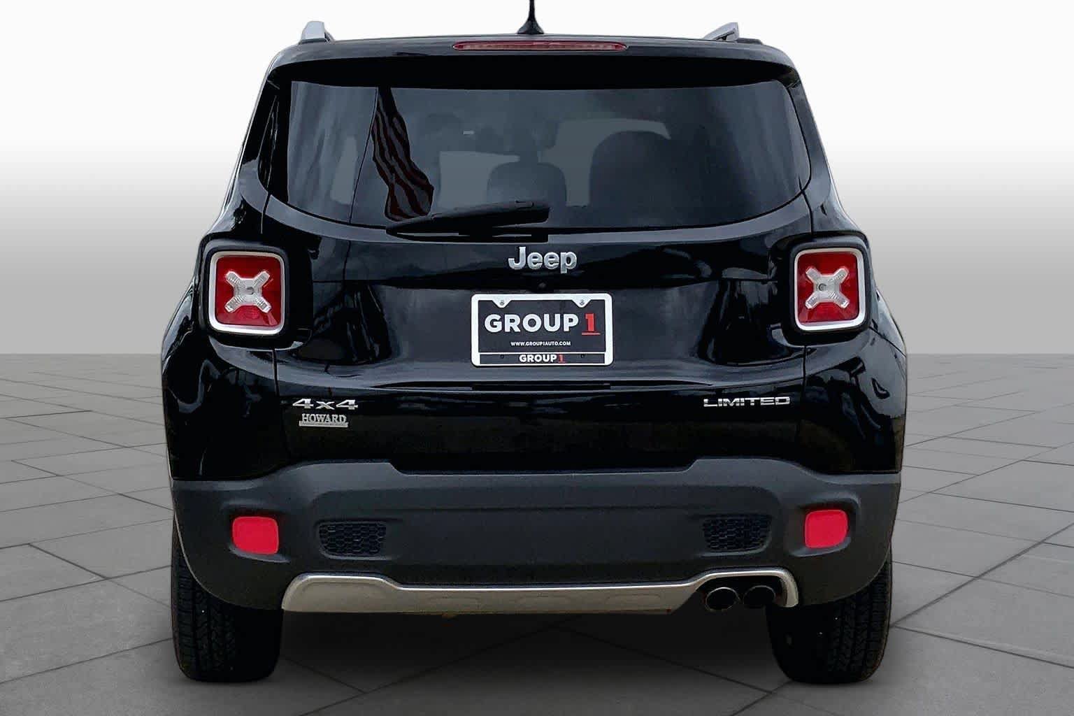 Used 2015 Jeep Renegade Limited AWD/4WD image 5