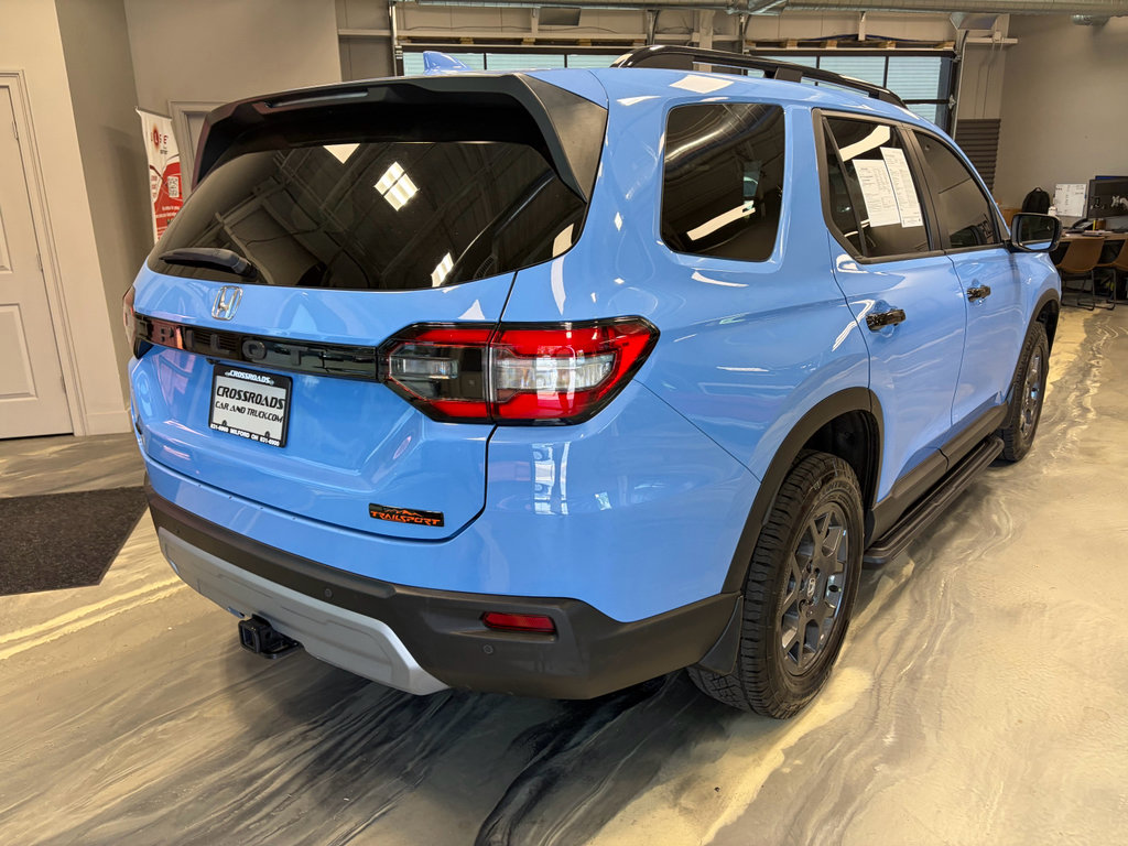 Used 2024 Honda Pilot TrailSport image 35
