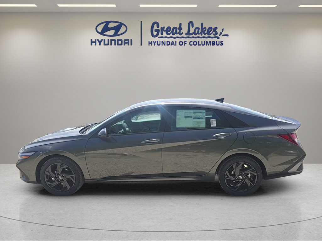 New 2026 Hyundai Elantra Sport FWD image 4