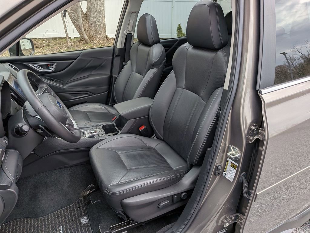 Used 2021 Subaru Forester Touring AWD/4WD image 8