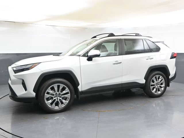 Used 2025 Toyota RAV4 Limited w/ Weather Package AWD/4WD image 2
