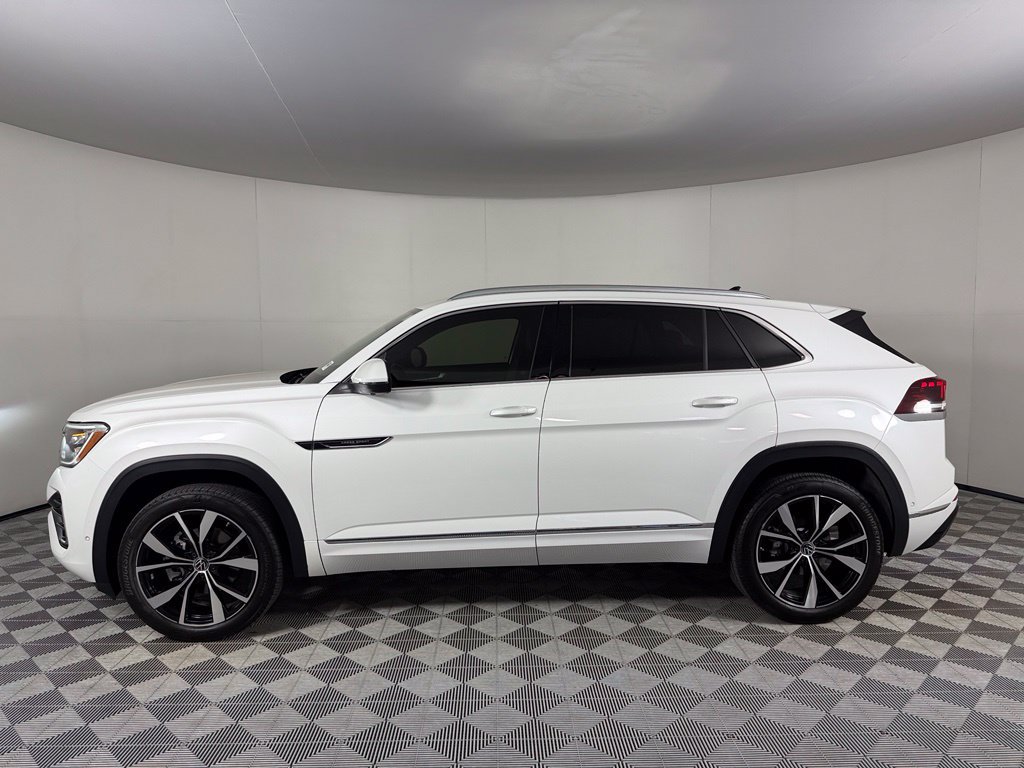Used 2024 Volkswagen Atlas Cross Sport SEL Premium R-Line AWD/4WD image 5