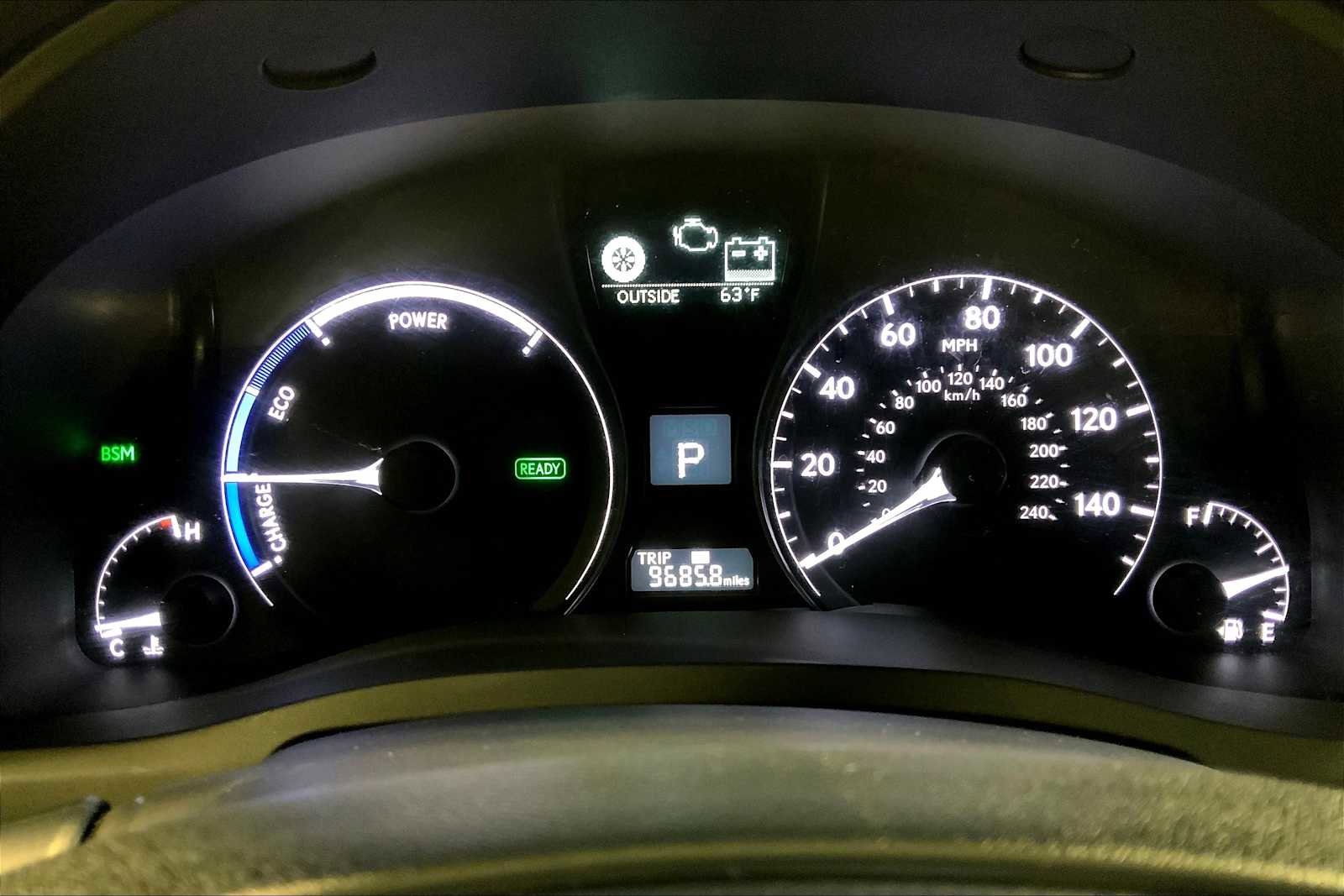 Used 2015 Lexus RX 450h AWD image 26