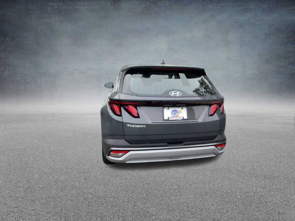 Certified 2025 Hyundai Tucson SE image 20