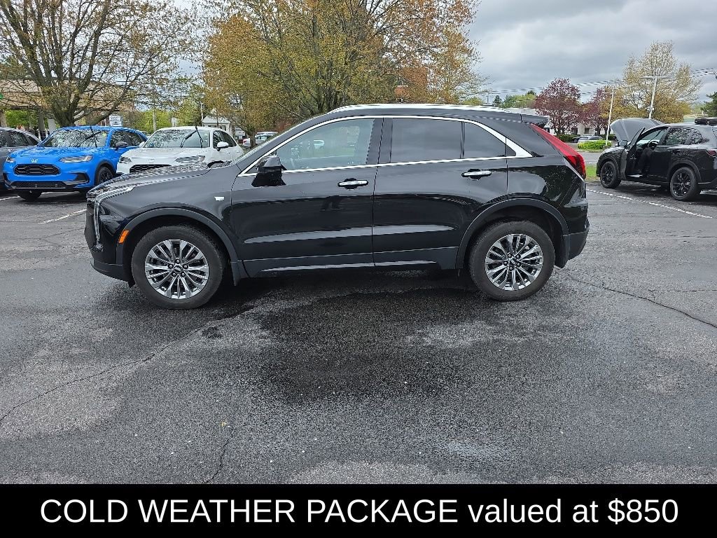 Used 2024 Cadillac XT4 Premium Luxury w/ Active Safety Package AWD/4WD image 5