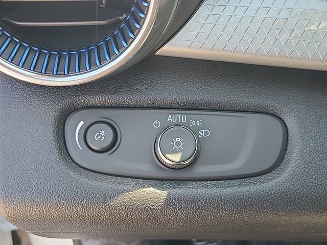 New 2026 Chevrolet Trax LT w/ Midnight Edition image 40