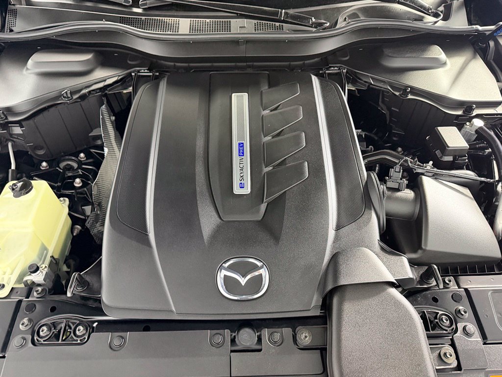 Used 2025 MAZDA CX-70 Plug-In Hybrid w/ Premium Plus AWD/4WD image 22