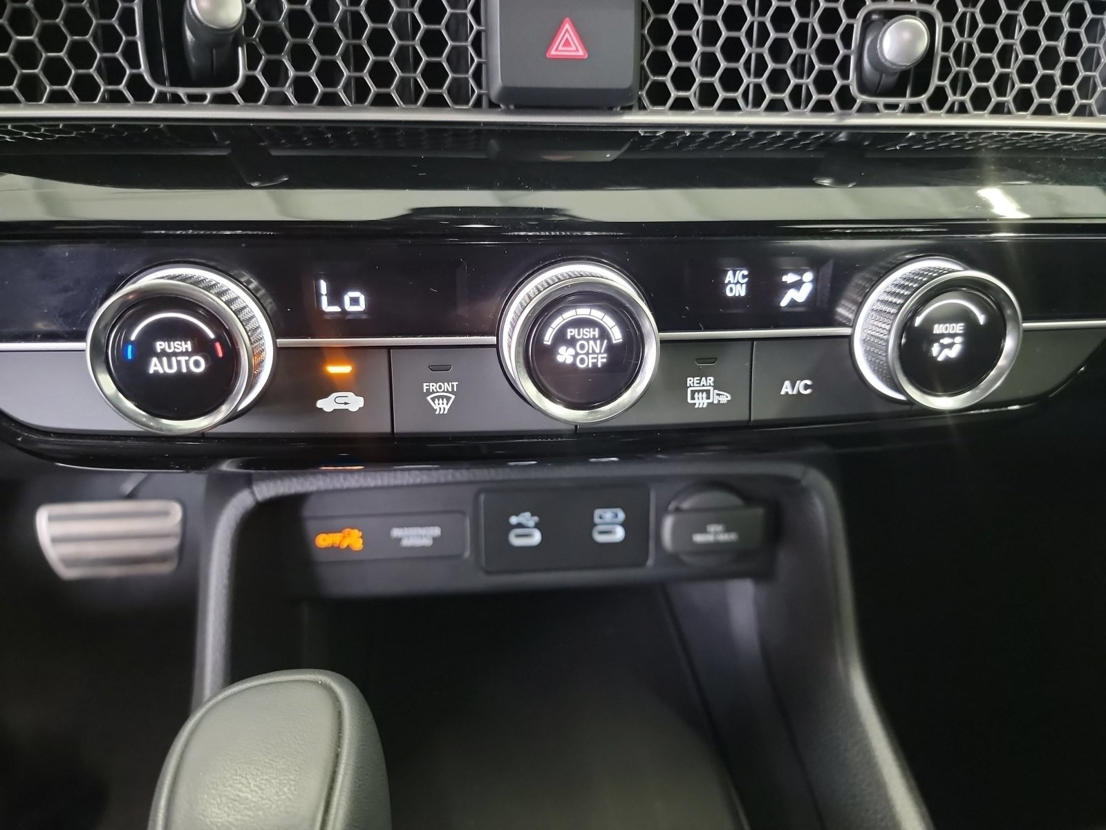 Certified 2025 Honda Civic Sport image 21