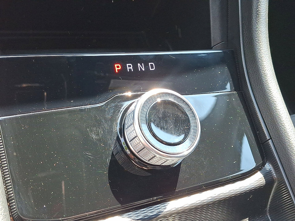 Used 2024 Jeep Grand Cherokee Laredo AWD/4WD image 15