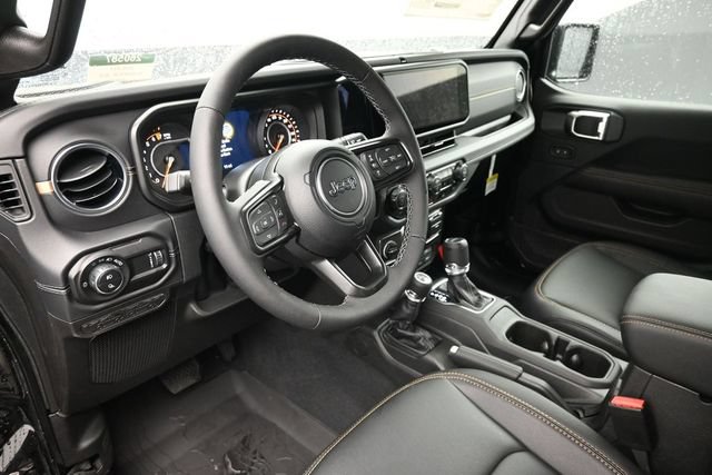New 2026 Jeep Gladiator Sport AWD/4WD image 5