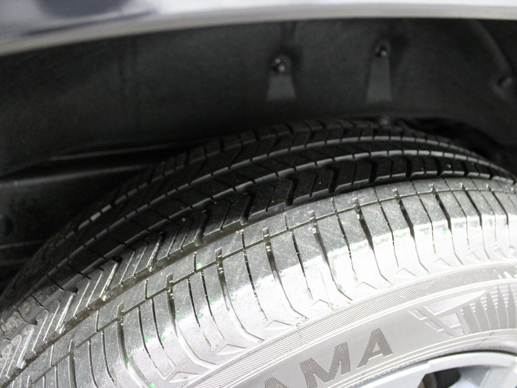 Used 2025 Toyota Sequoia Platinum image 34