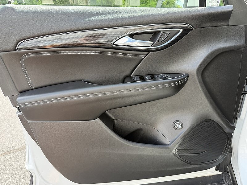 Used 2023 Buick Envision Preferred FWD image 22