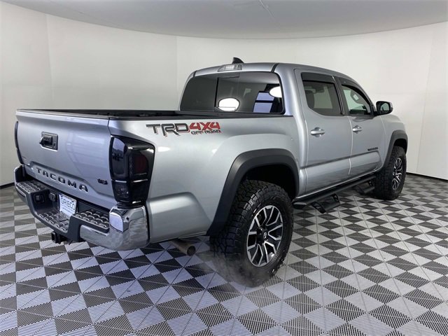 Used 2023 Toyota Tacoma TRD Off-Road image 9
