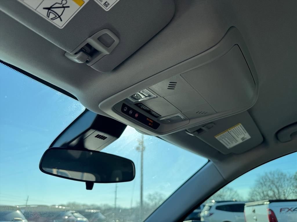 Used 2024 Chevrolet Equinox LS w/ LS Convenience Package image 25