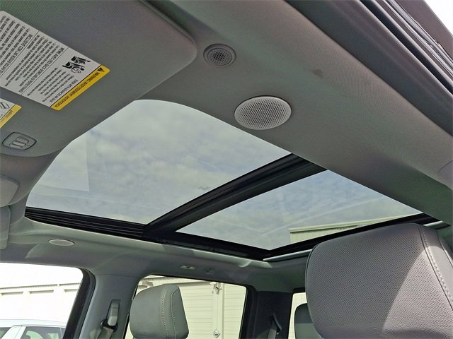 Used 2023 Ford F150 Lariat w/ Equipment Group 502A High image 14