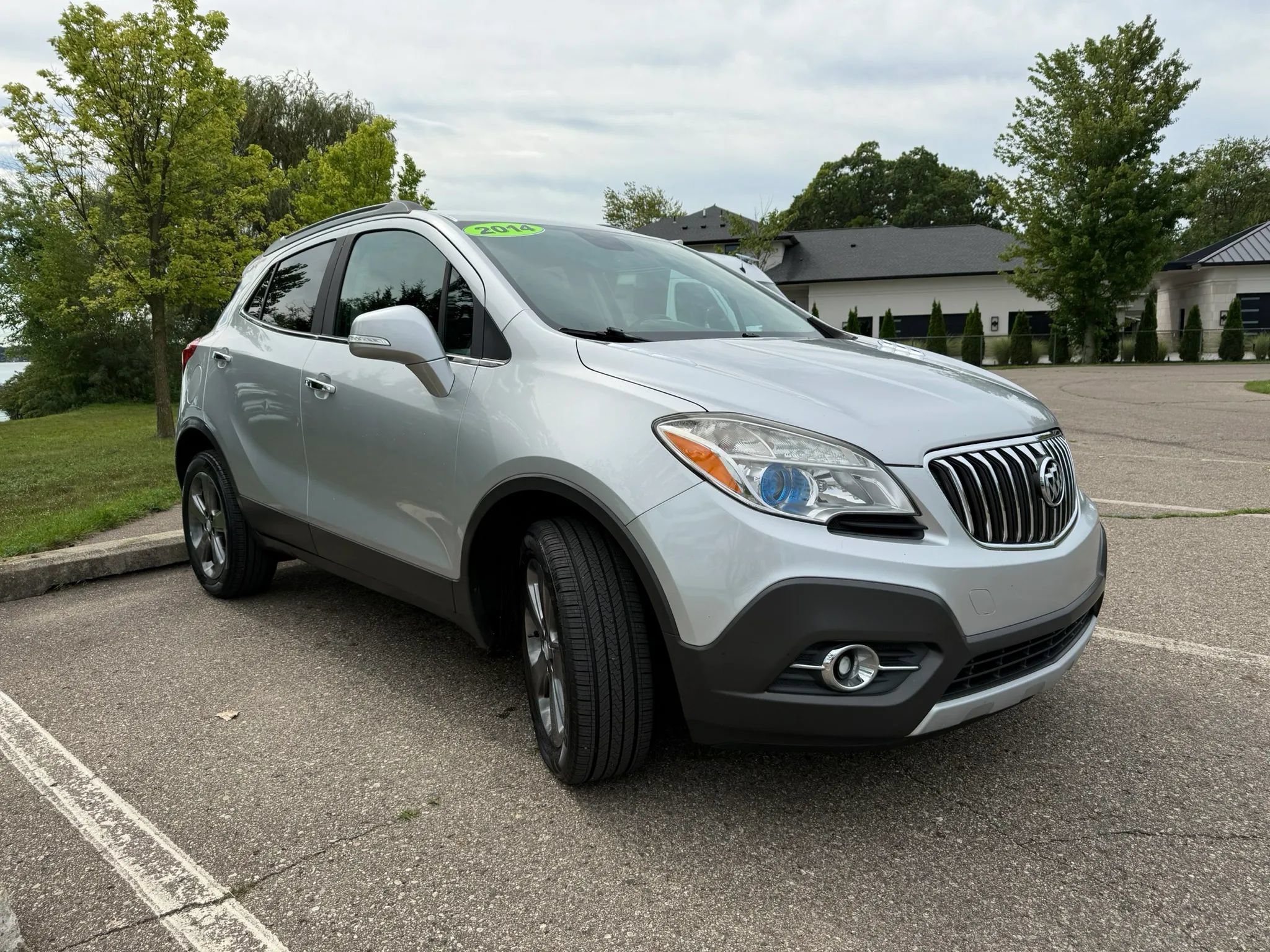 Used 2014 Buick Encore Convenience AWD/4WD image 3