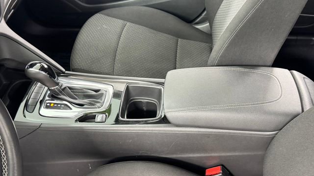 Used 2018 Buick Regal Preferred FWD image 31