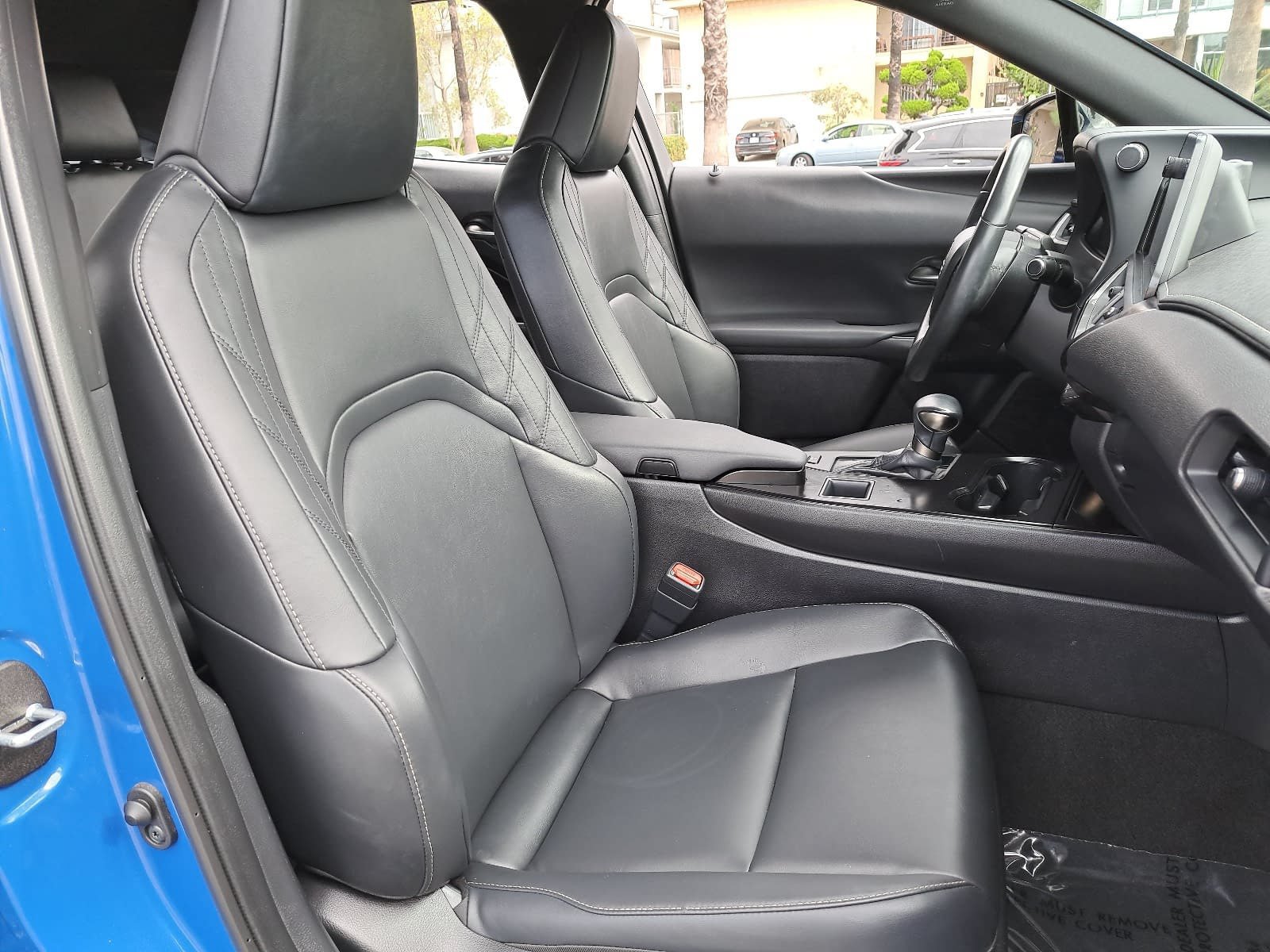 Used 2024 Lexus UX 250h FWD image 10