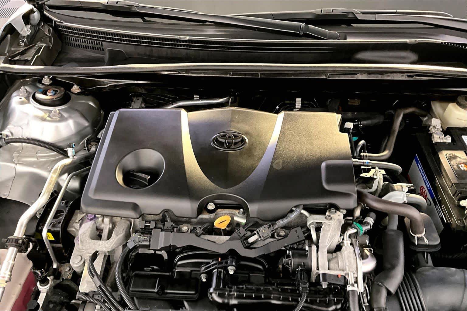 Used 2018 Toyota Camry FWD image 31