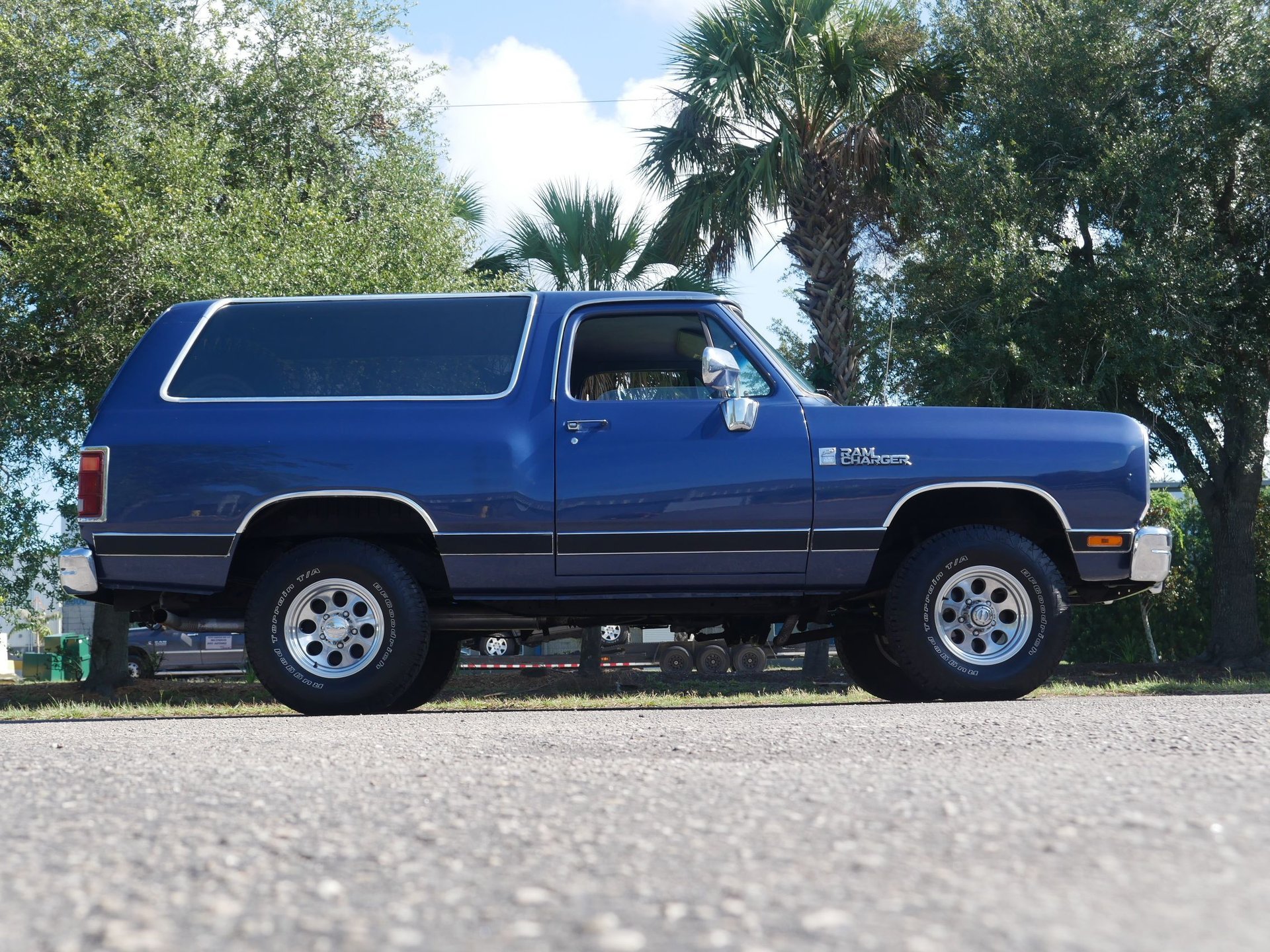 Used 1988 Dodge Ramcharger 4WD image 14