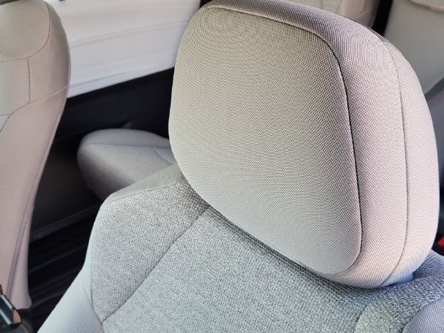 New 2026 Toyota Sienna LE FWD image 13