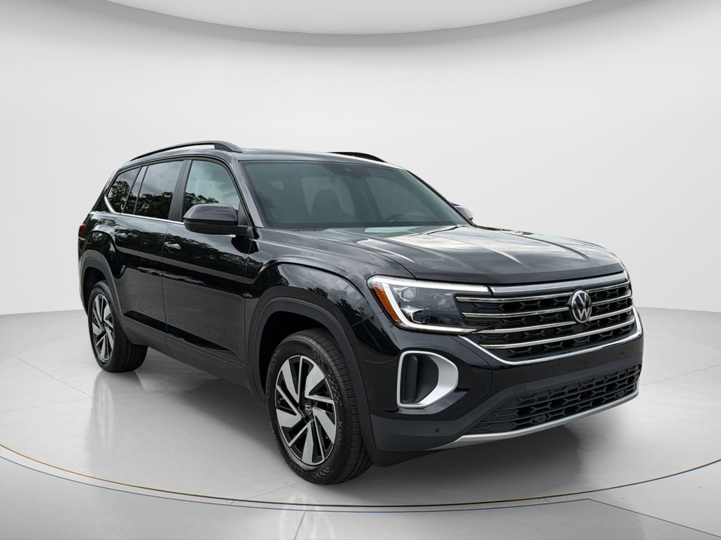 New 2026 Volkswagen Atlas SE FWD image 3