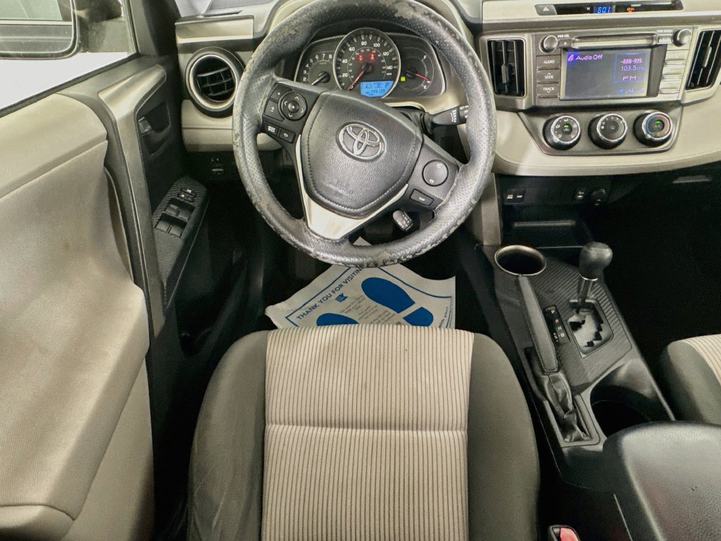 Used 2013 Toyota RAV4 LE FWD image 23