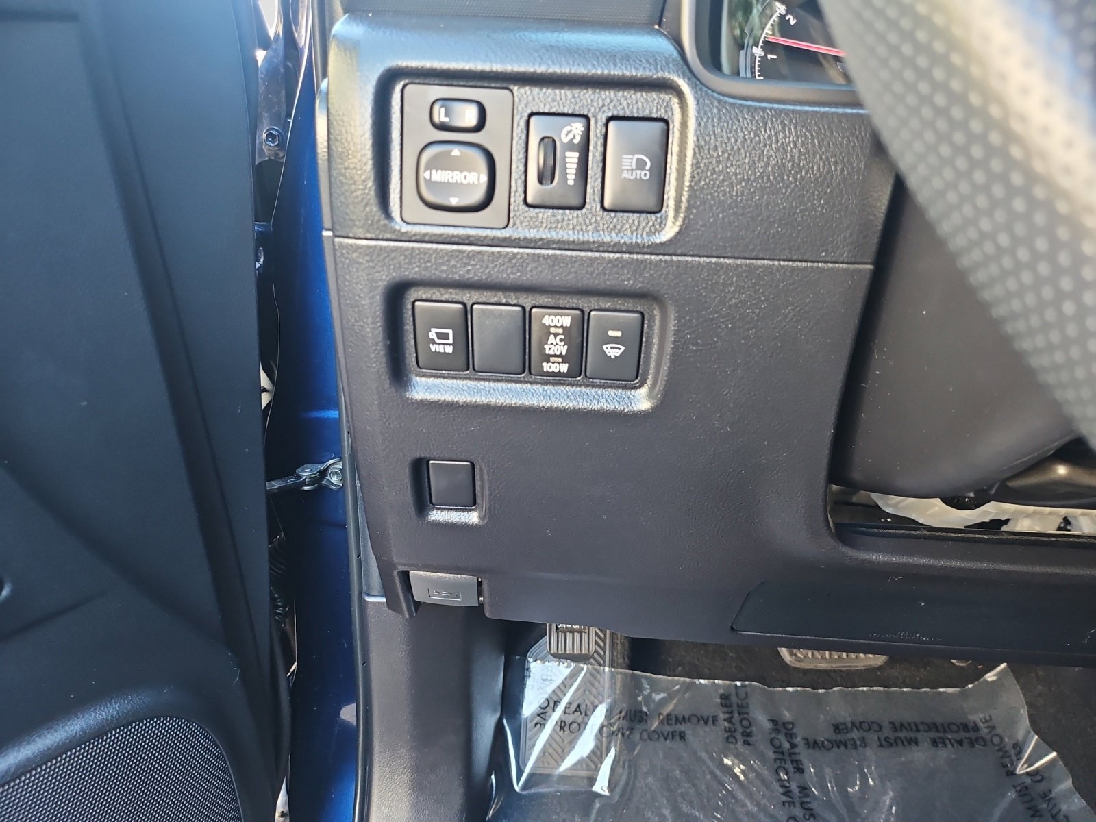 Used 2024 Toyota 4Runner Limited AWD/4WD image 33