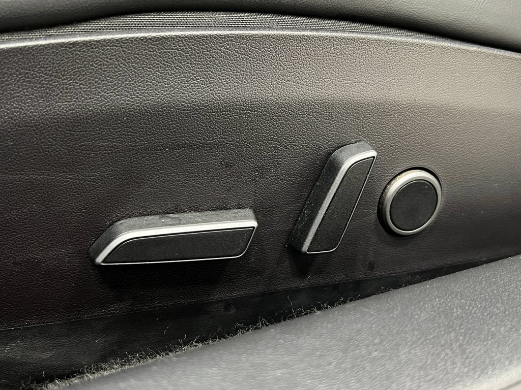 Used 2021 Tesla Model 3 Standard Range Plus RWD image 17