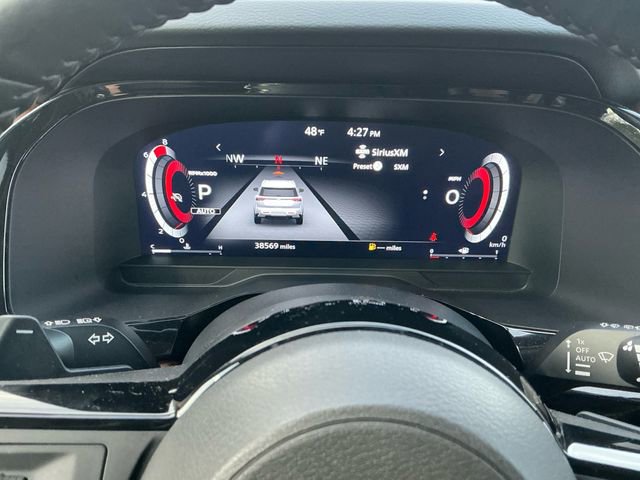 Used 2024 Nissan Pathfinder Platinum image 21