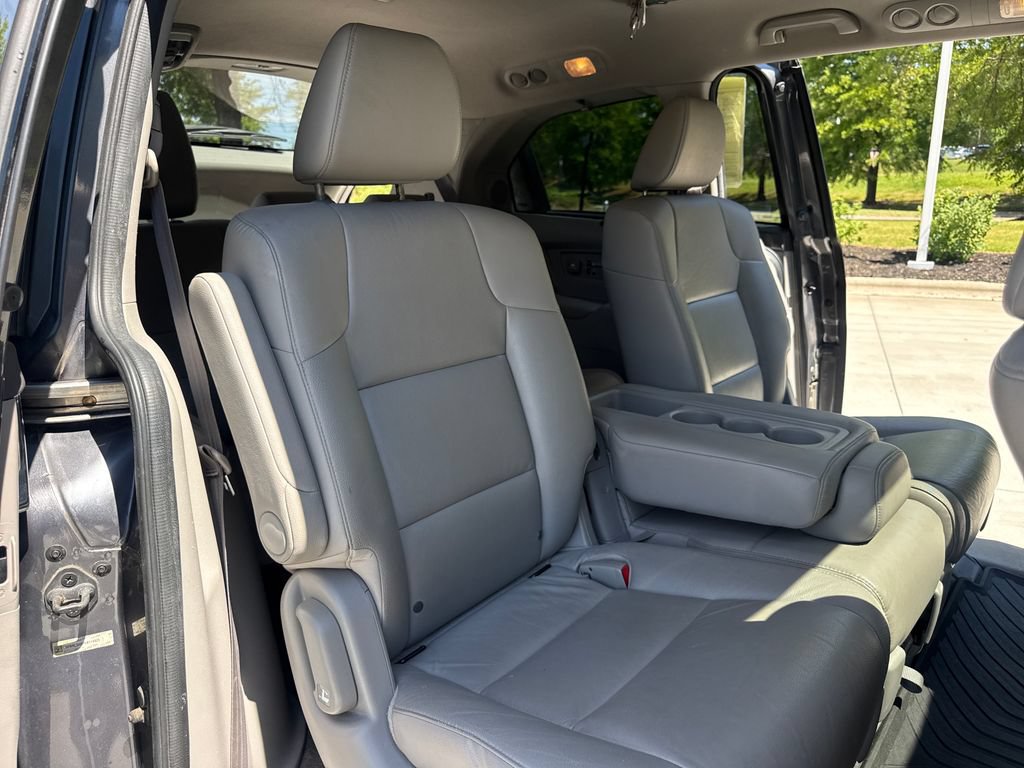Used 2014 Honda Odyssey Touring Elite image 33