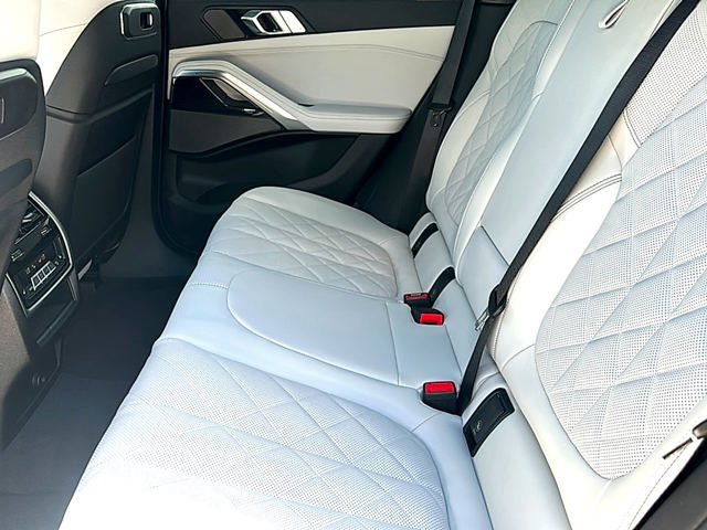 New 2027 BMW X6 xDrive40i w/ Climate Comfort Package AWD/4WD image 48