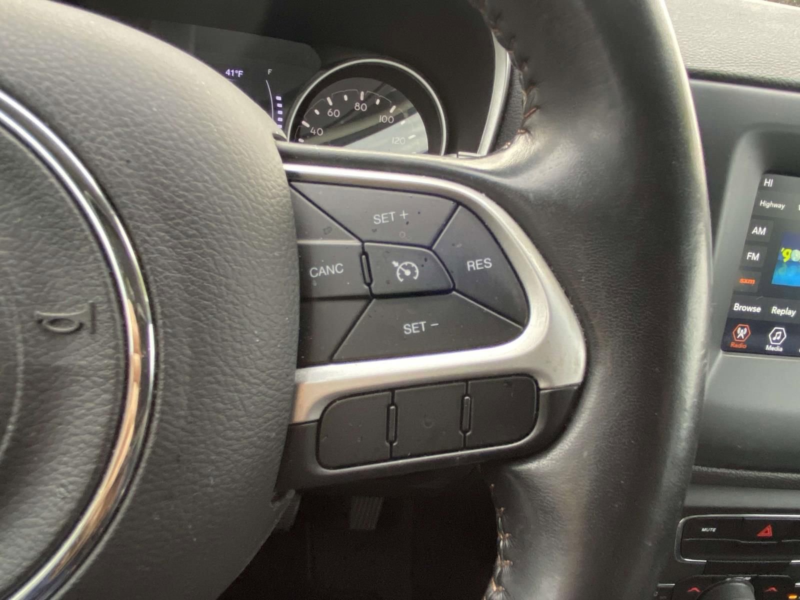 Used 2020 Jeep Compass Latitude image 21