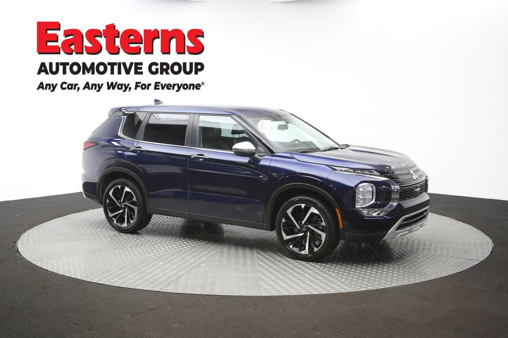 Used 2023 Mitsubishi Outlander SE AWD/4WD image 48