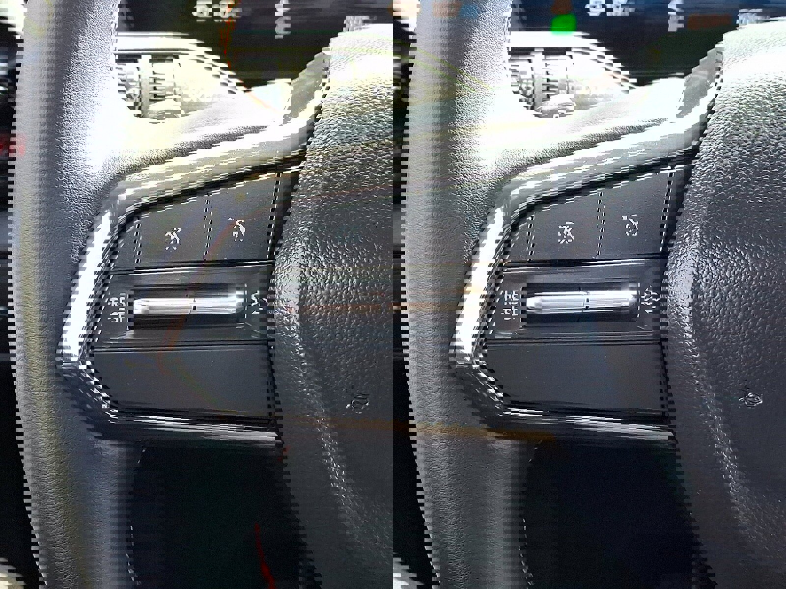 Used 2025 Chevrolet Blazer EV RS image 20