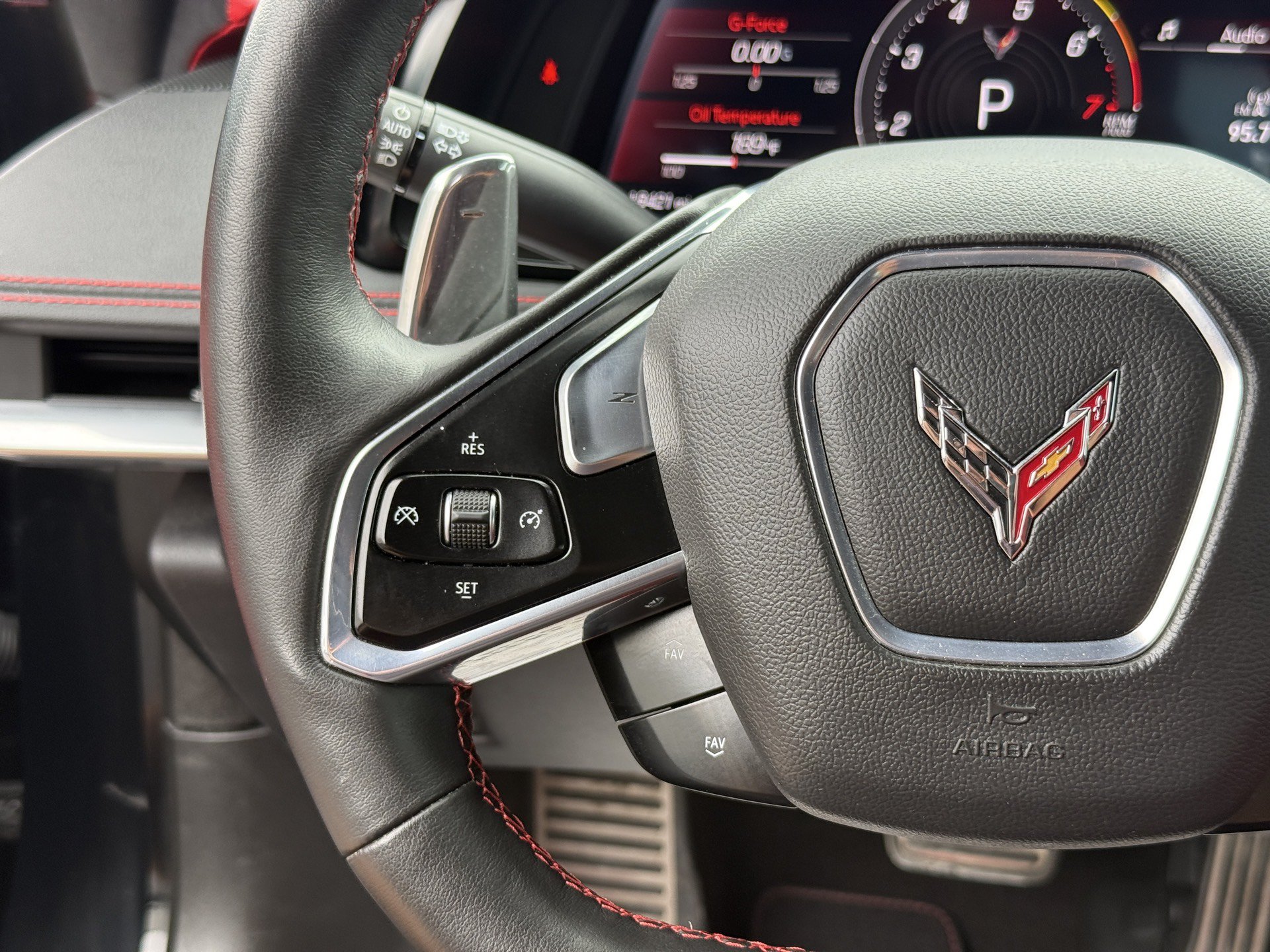 Used 2023 Chevrolet Corvette Stingray Preferred Cpe w/ Z51 Performance Package RWD image 21