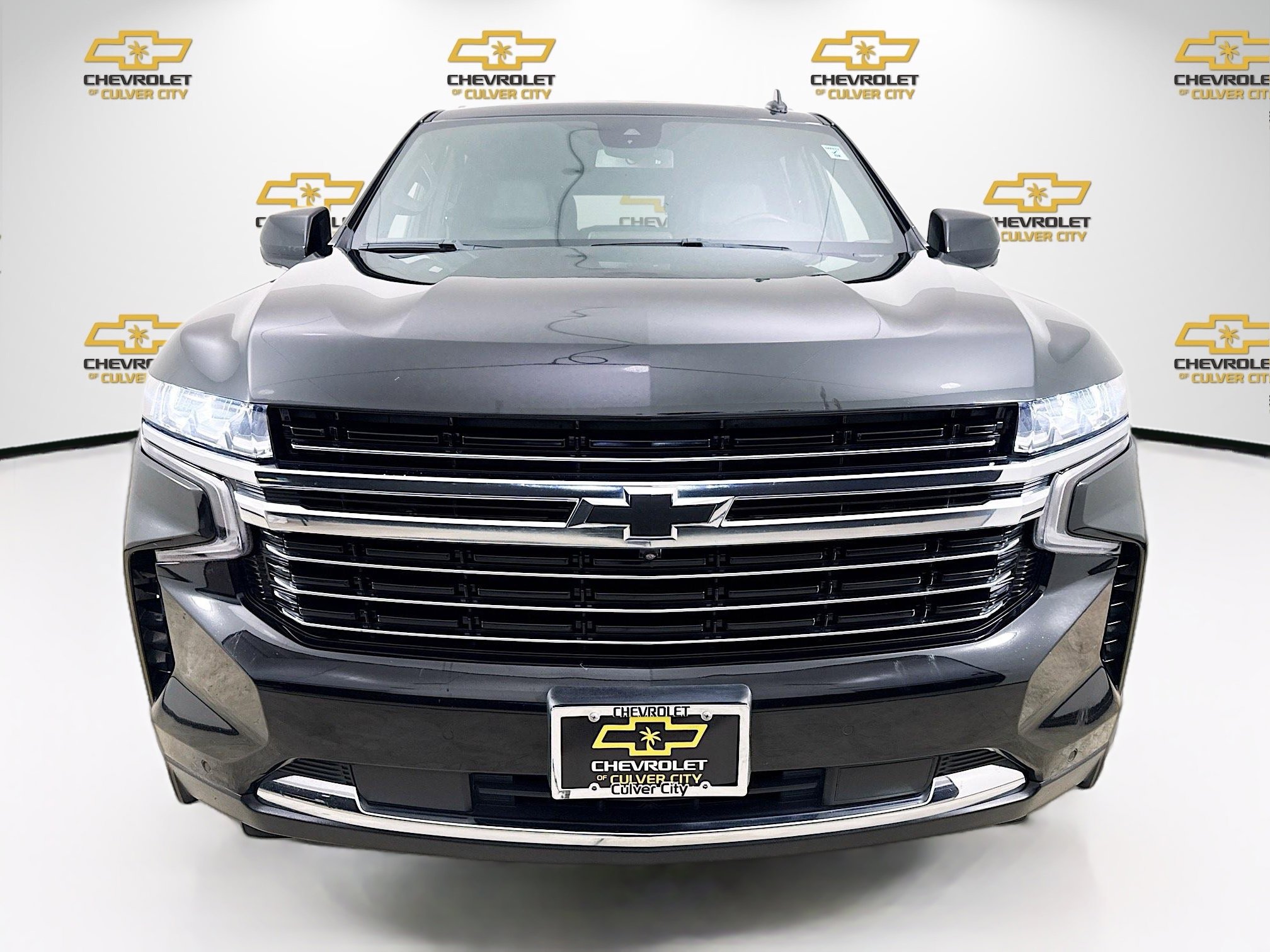 Used 2023 Chevrolet Tahoe LT w/ LT Signature Plus Package RWD image 2