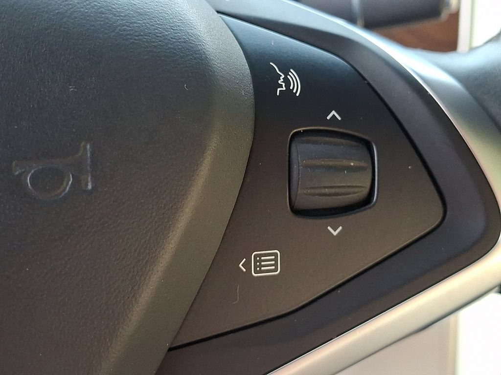 Used 2017 Tesla Model X 75D AWD/4WD image 22