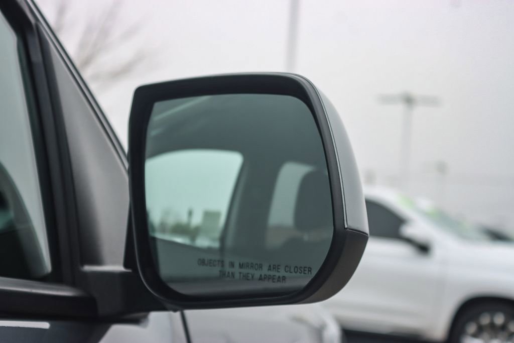 Used 2021 Chevrolet Colorado LT w/ Safety Package image 14