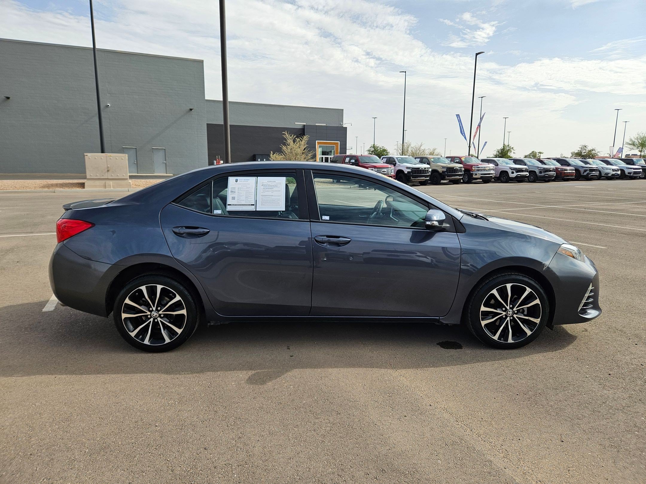 Used 2017 Toyota Corolla L FWD image 6