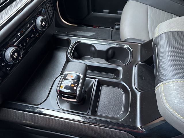 Used 2023 Chevrolet Silverado 1500 ZR2 image 27