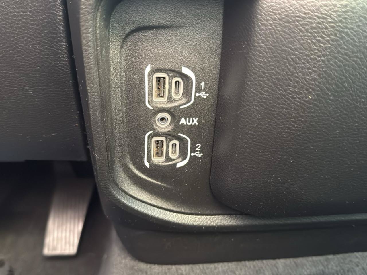 Used 2021 RAM 1500 Big Horn RWD image 35