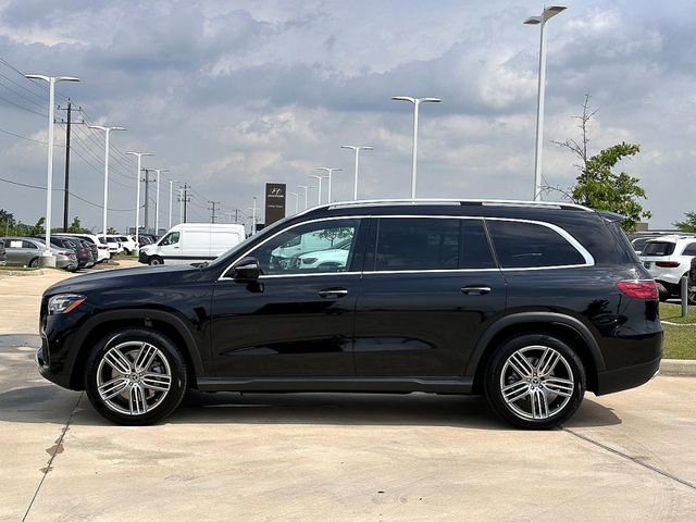 Used 2025 Mercedes-Benz GLS 450 4MATIC image 5