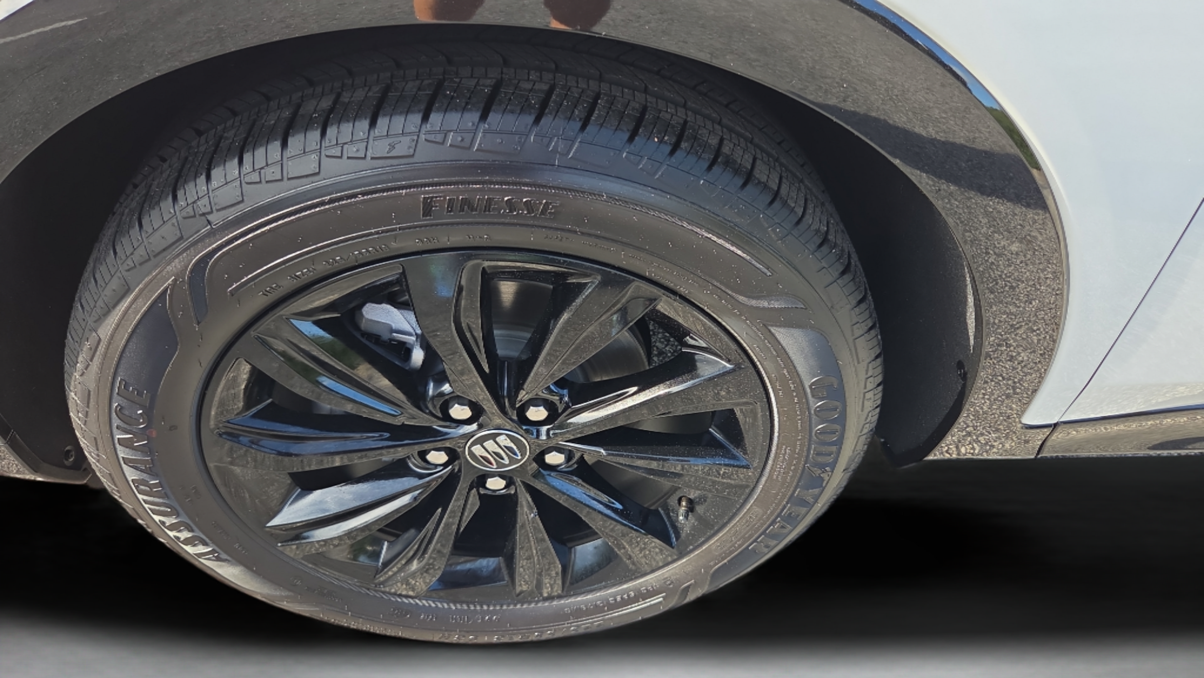 New 2026 Buick Envista Sport Touring w/ Convenience I Package FWD image 29