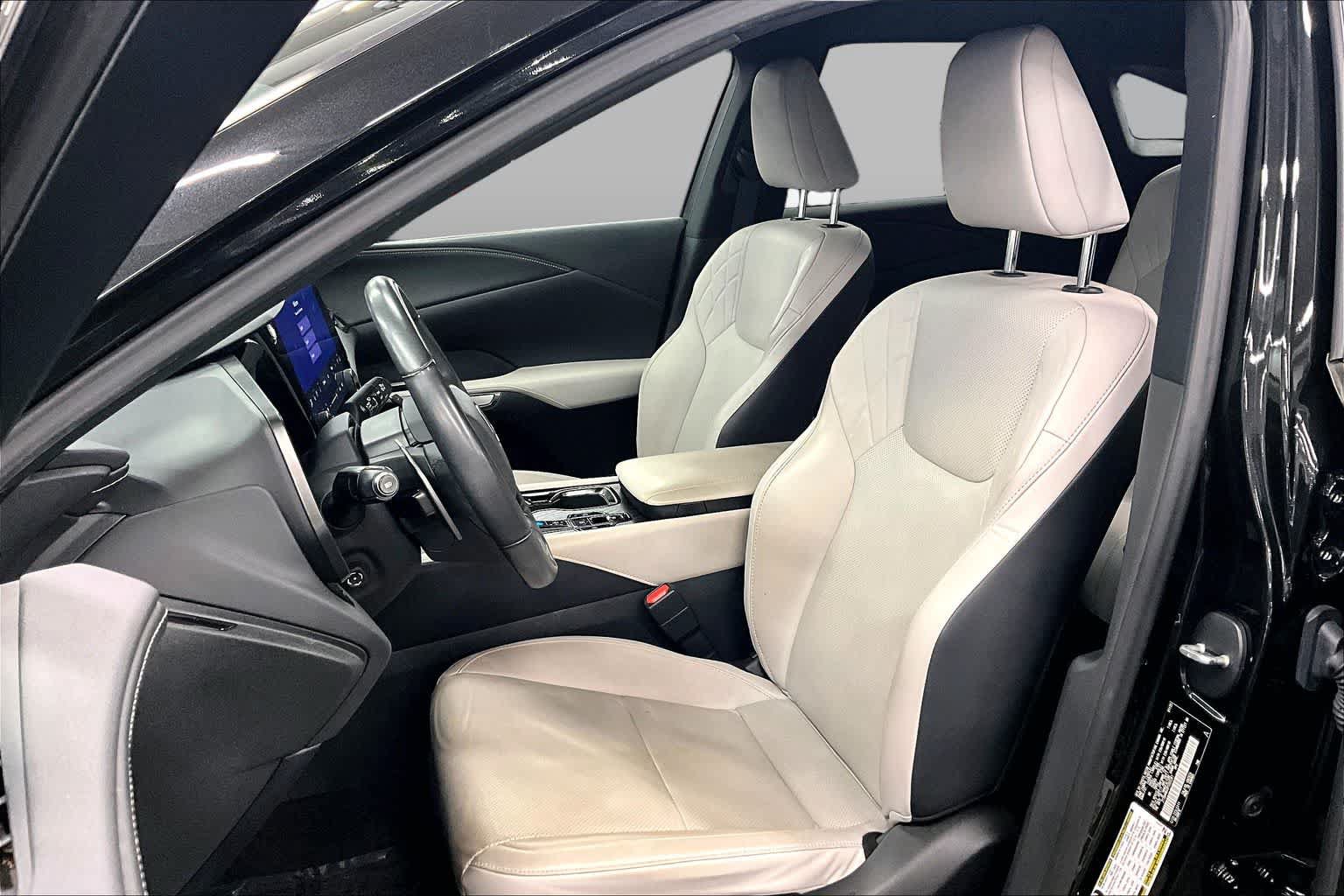 Certified 2023 Lexus RX 350 Premium w/ Accessory Package (Z1) FWD image 7