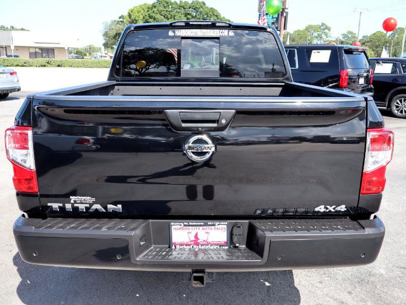 Used 2021 Nissan Titan S w/ S Utility Package image 4