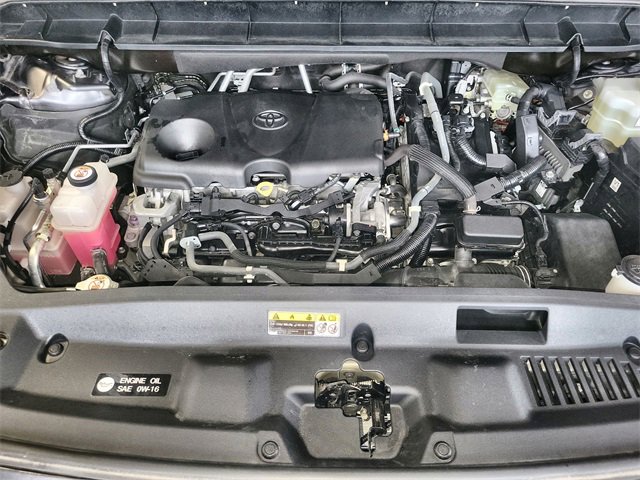 Used 2021 Toyota Highlander XLE image 27