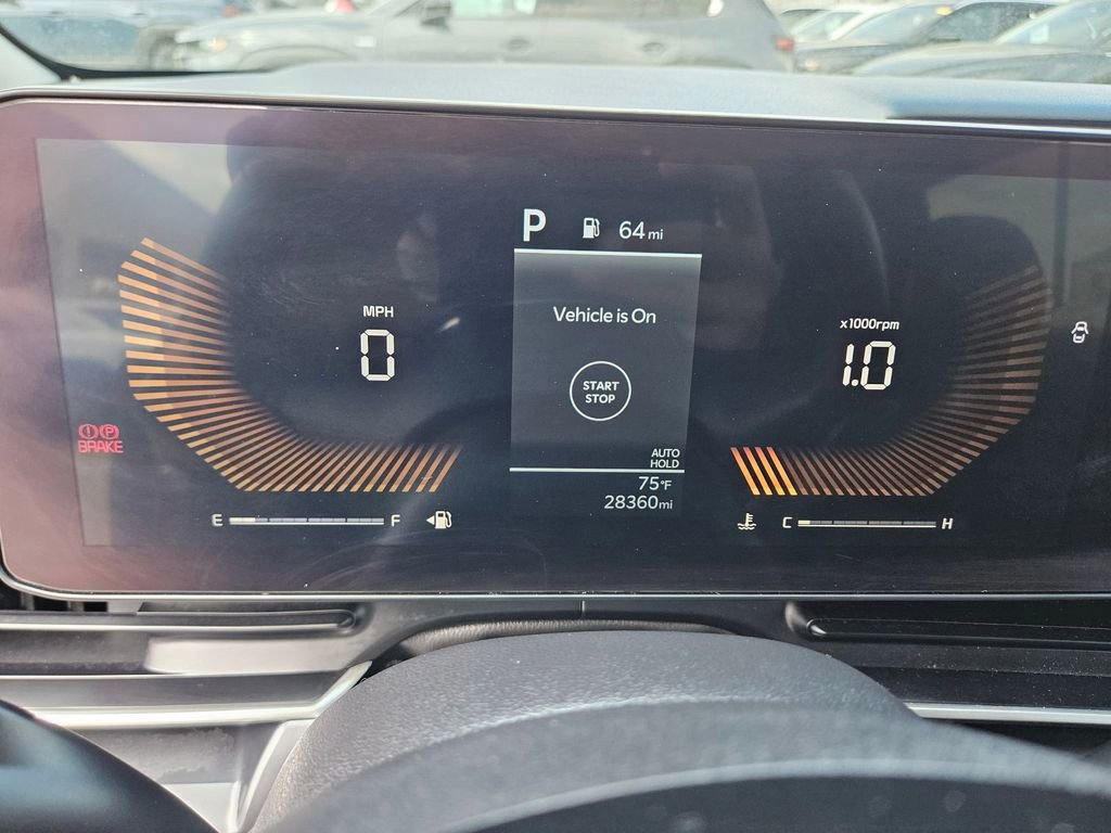 Used 2025 Kia Carnival image 19