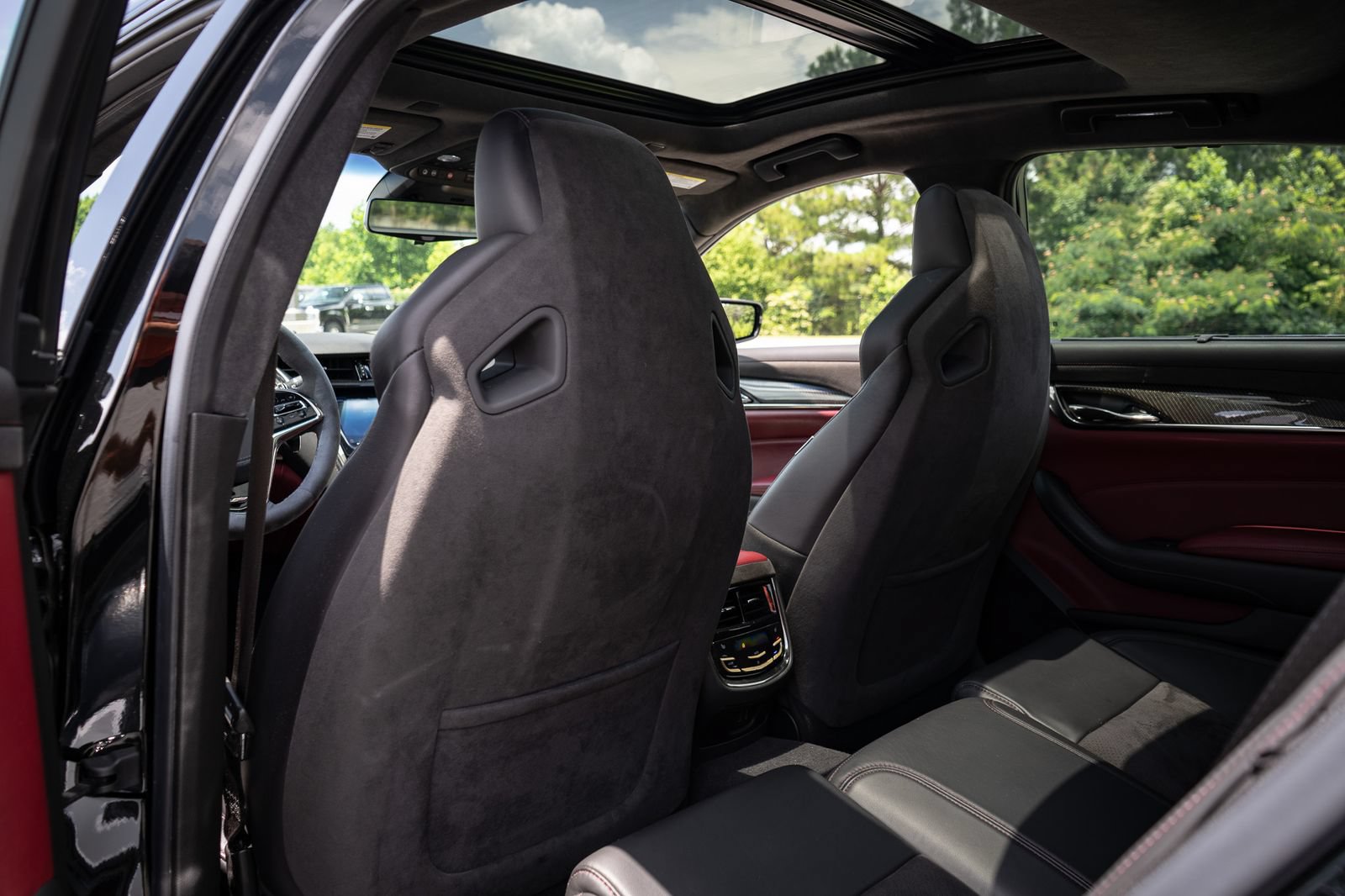 Used 2018 Cadillac CTS V RWD image 44